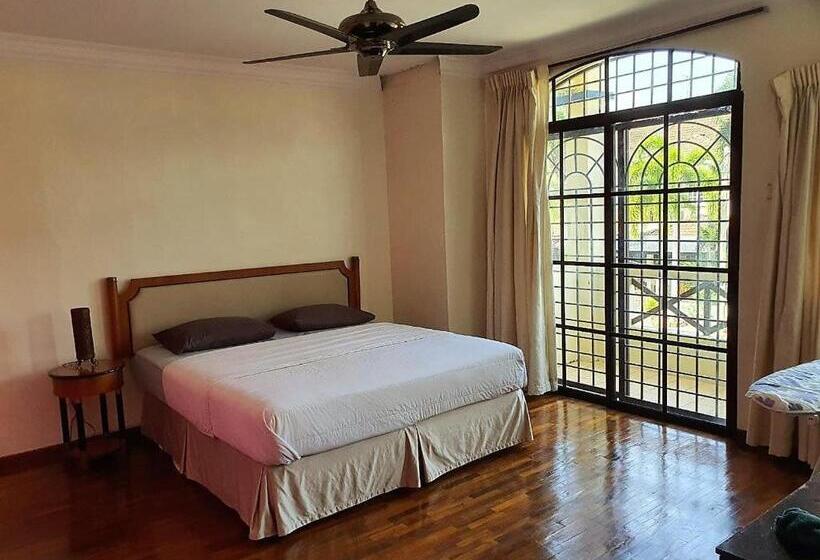 بنسيون Glysm Tambun Stay