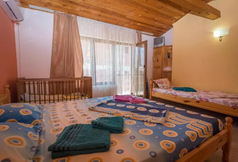 ペンション Guest House Sun