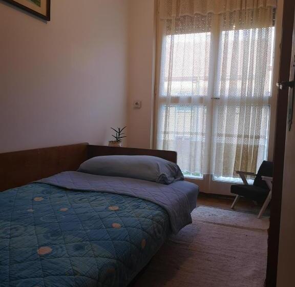 پانسیون Guest House Villa Krstic