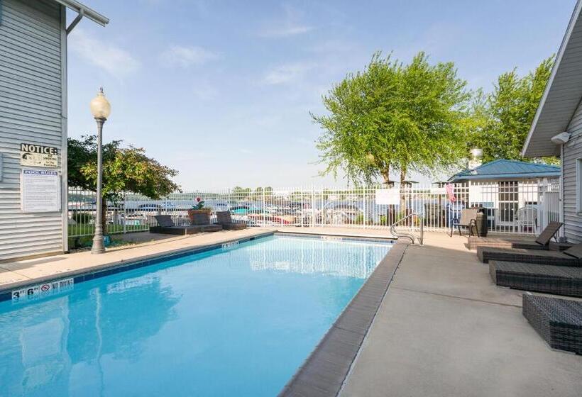 ベッドアンドブレックファースト The Blue Heron Inn