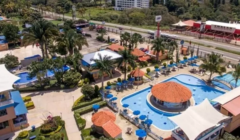 ホテル Chinauta Real