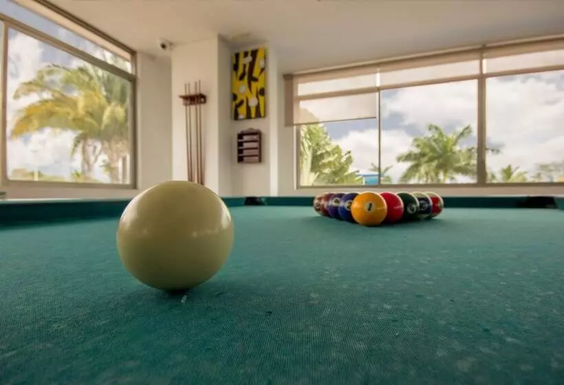 ホテル Chinauta Real