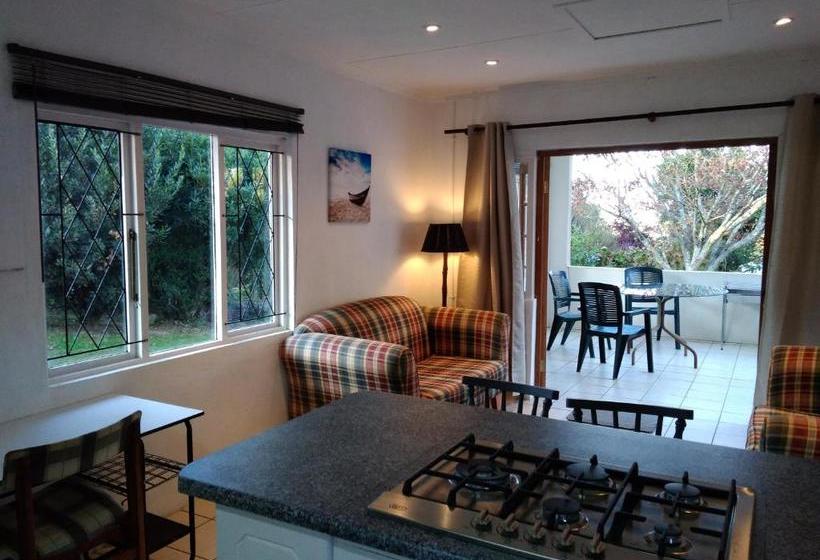 Hotelli Farmstrong Accommodation