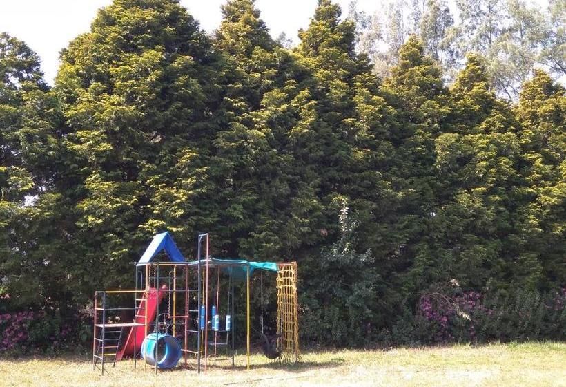 Hotelli Farmstrong Accommodation