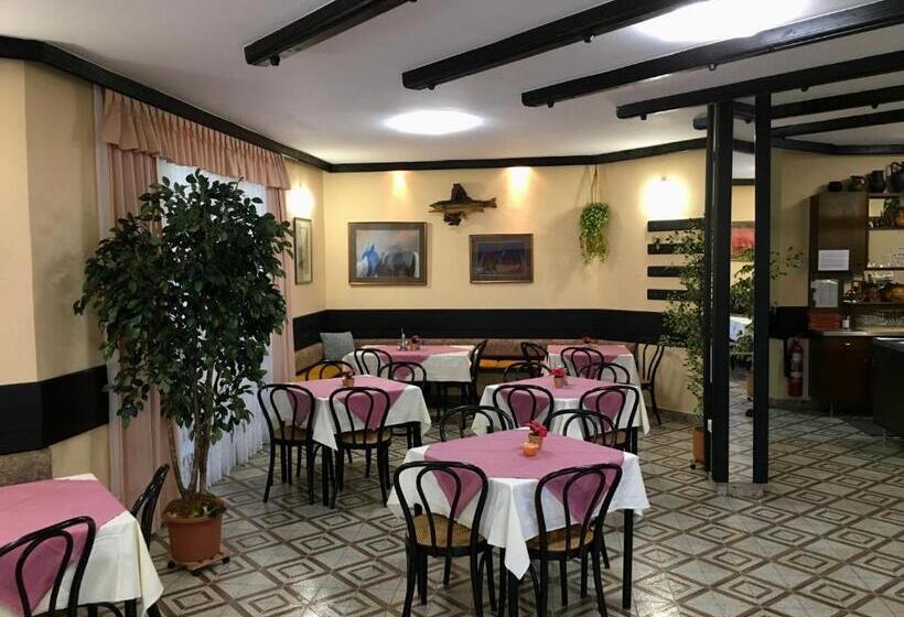 پانسیون Guest House Atelšek