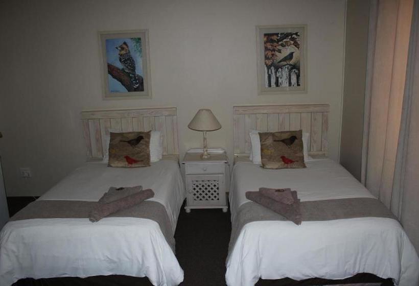 بنسيون Hubertha Guest House