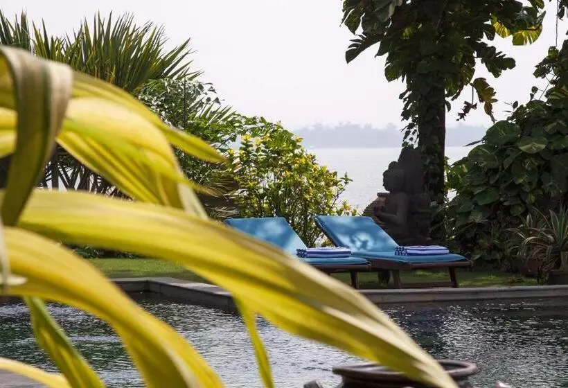 リゾートホテル Ahilya By The Sea