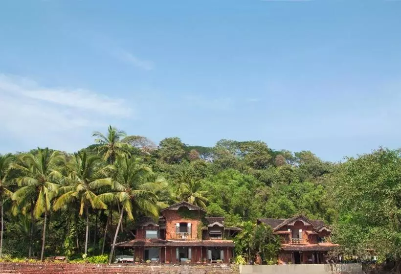 リゾートホテル Ahilya By The Sea