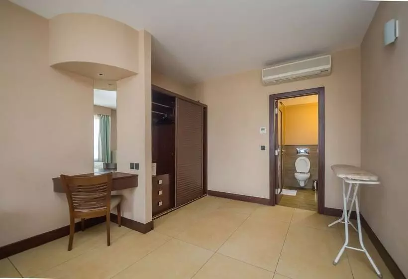 Taarifa Suites By Dunhill Serviced Apartments