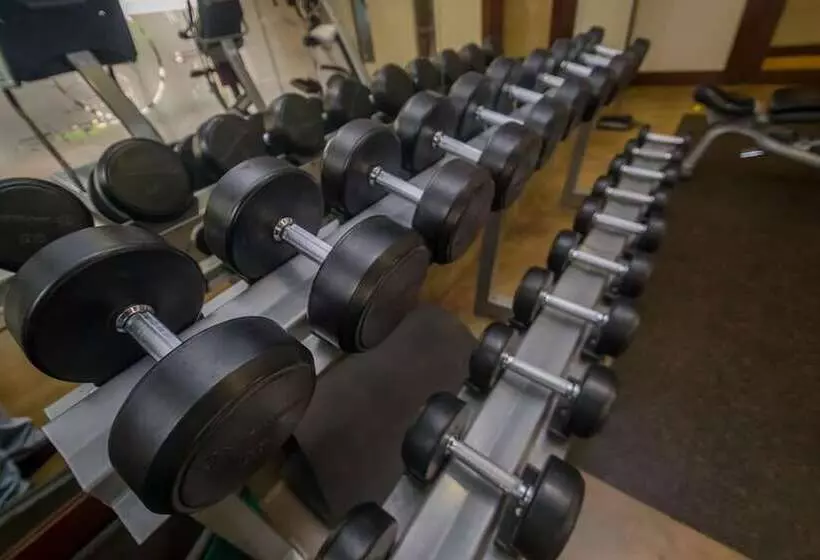 Taarifa Suites By Dunhill Serviced Apartments