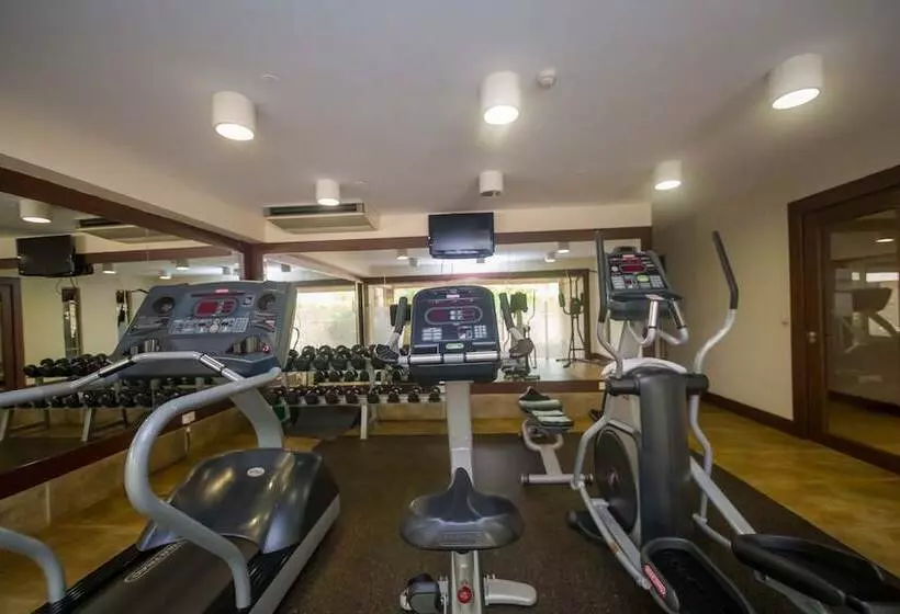 Taarifa Suites By Dunhill Serviced Apartments