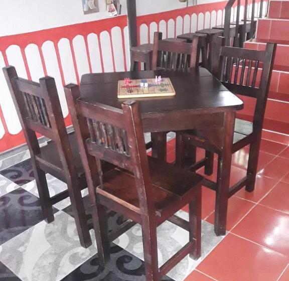 펜션 Hostal Casa Artvelez