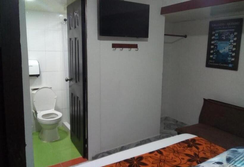 펜션 Hostal Casa Artvelez