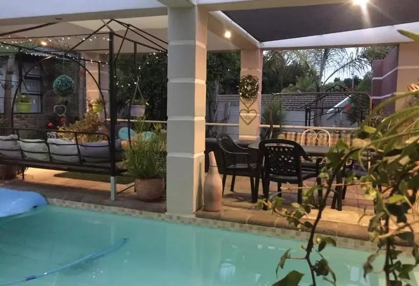 Majatalo Marshrose Accommodation