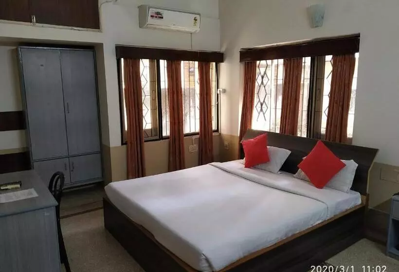 پانسیون Riverview Guest House