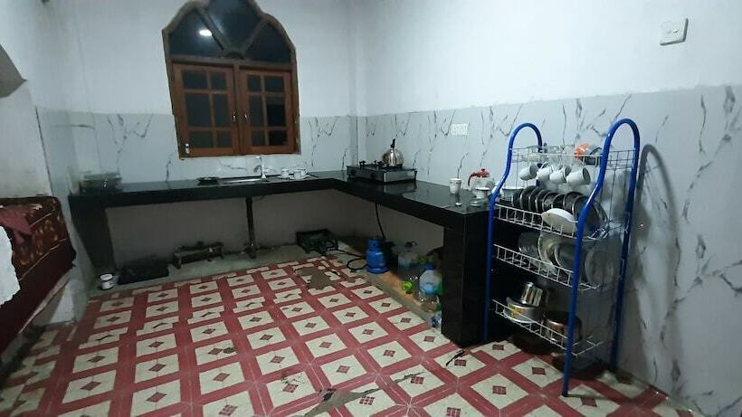 ペンション Sushi Guest