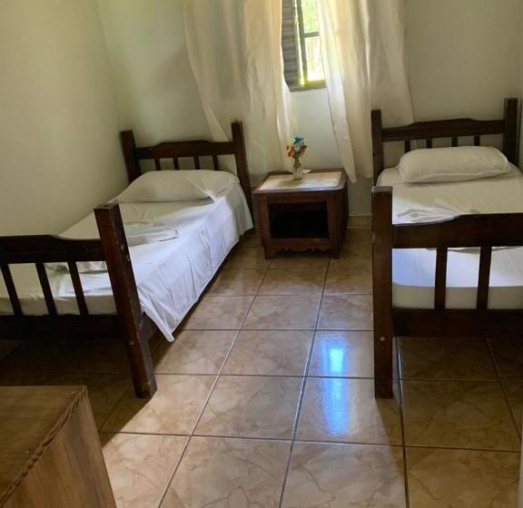 بنسيون Vila Jacaré