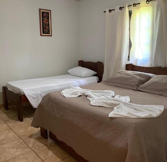 بنسيون Vila Jacaré