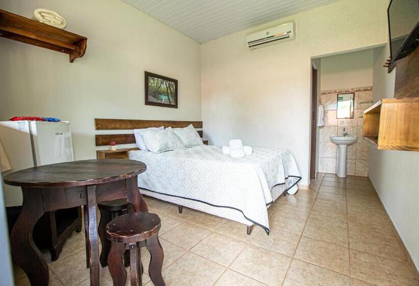 بنسيون Vila Jacaré