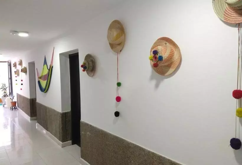 Cactus City Hostel Confort