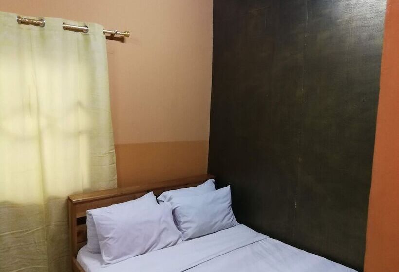 Pensionat Feehi S Place