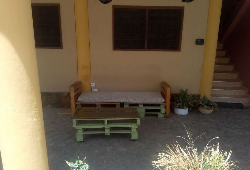 Pensionat Feehi S Place