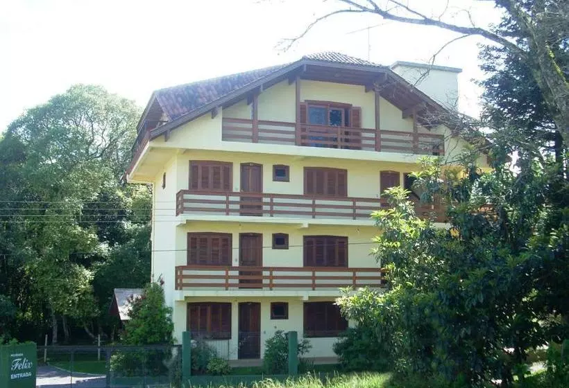 Majatalo Pousada Félix