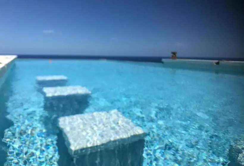 پانسیون Secret View