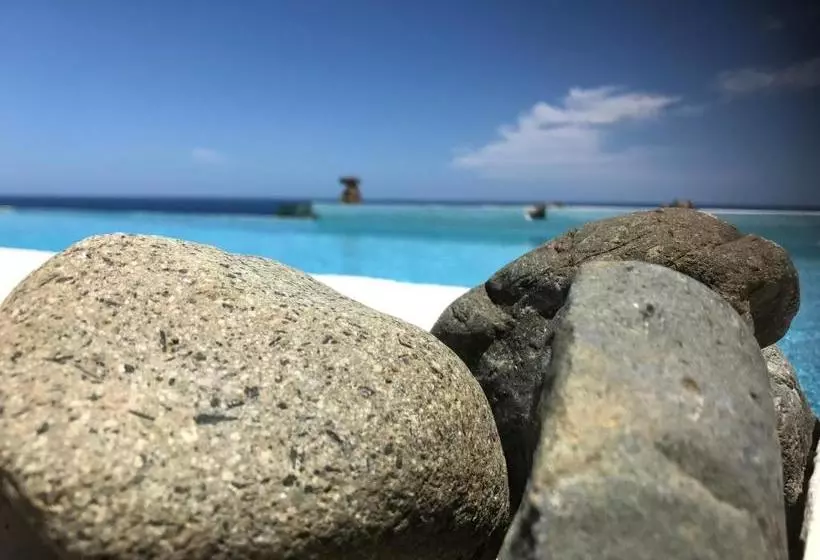 پانسیون Secret View