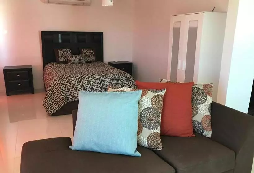 پانسیون Secret View