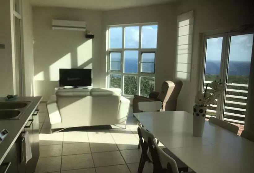 پانسیون Secret View