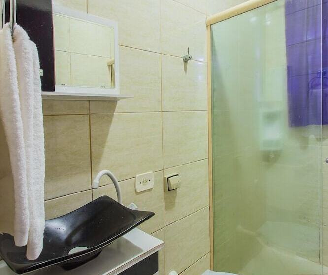 펜션 Toka Do Skillo