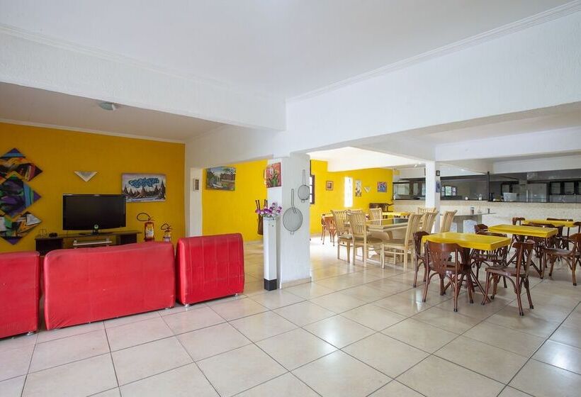 펜션 Toka Do Skillo