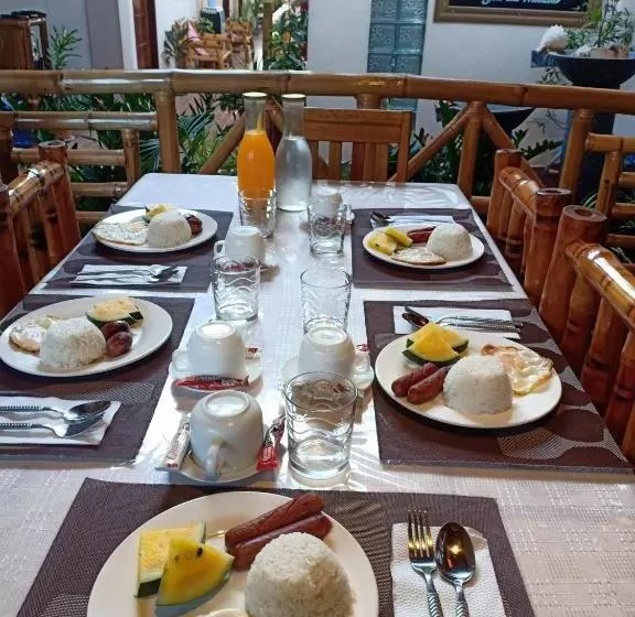 پانسیون Villa Skanderbeg Guest House