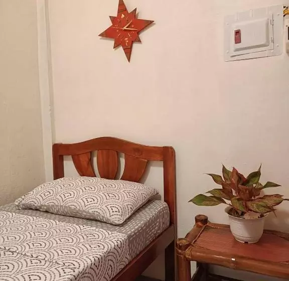 پانسیون Villa Skanderbeg Guest House
