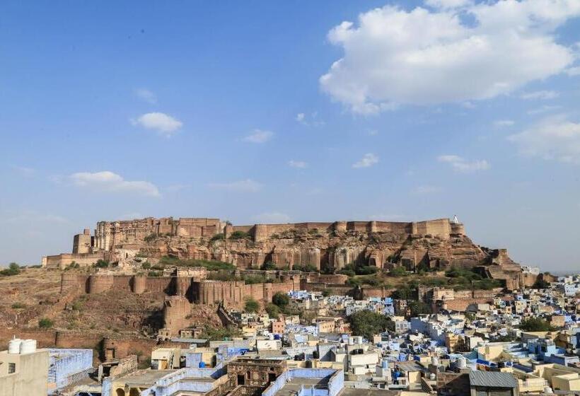 پانسیون Purn Haveli