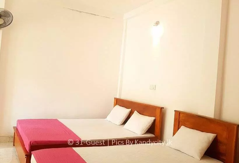 هاستل 31 Kandy Guest House