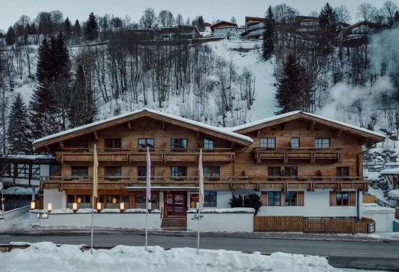 Hotelli Theresi Appartements