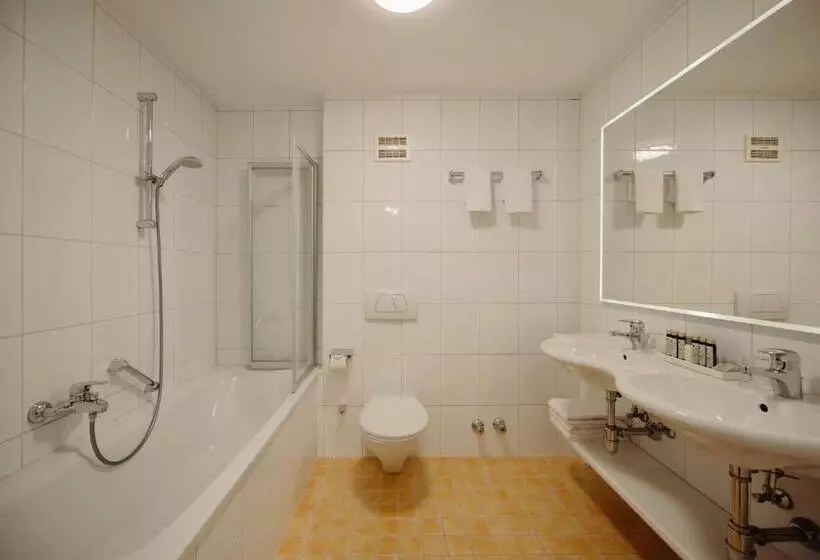 Hotelli Theresi Appartements