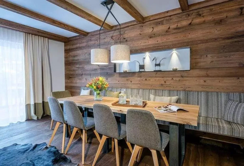 Kaiserlodge
