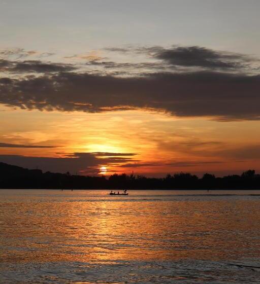 بنسيون Meno Suites