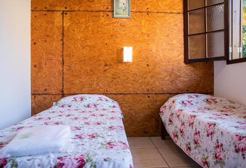 Pensão Pousada Locomotiva 206