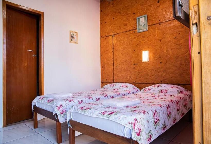 Pensão Pousada Locomotiva 206