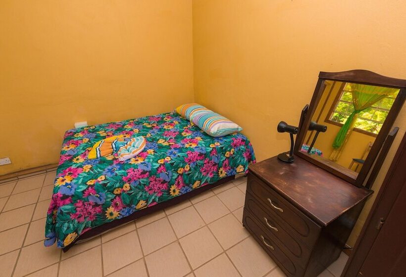 پانسیون Serenity Escape St Lucia