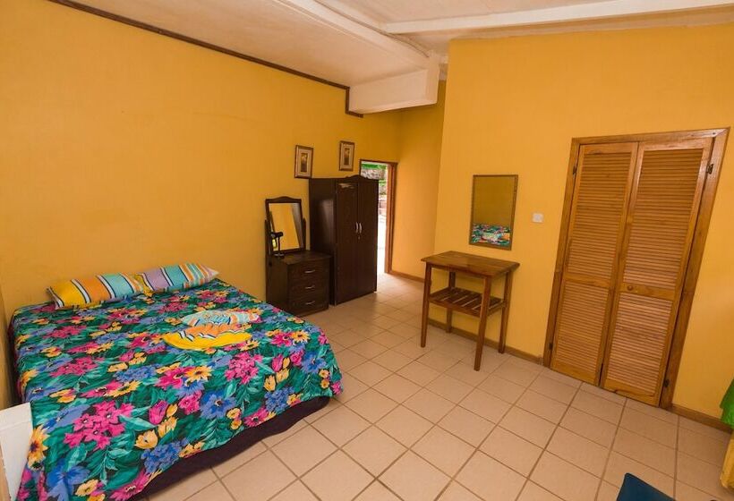 پانسیون Serenity Escape St Lucia