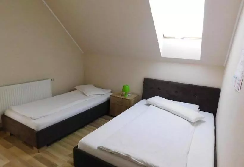 ホテル Pensiunea Agroturistica Havanna