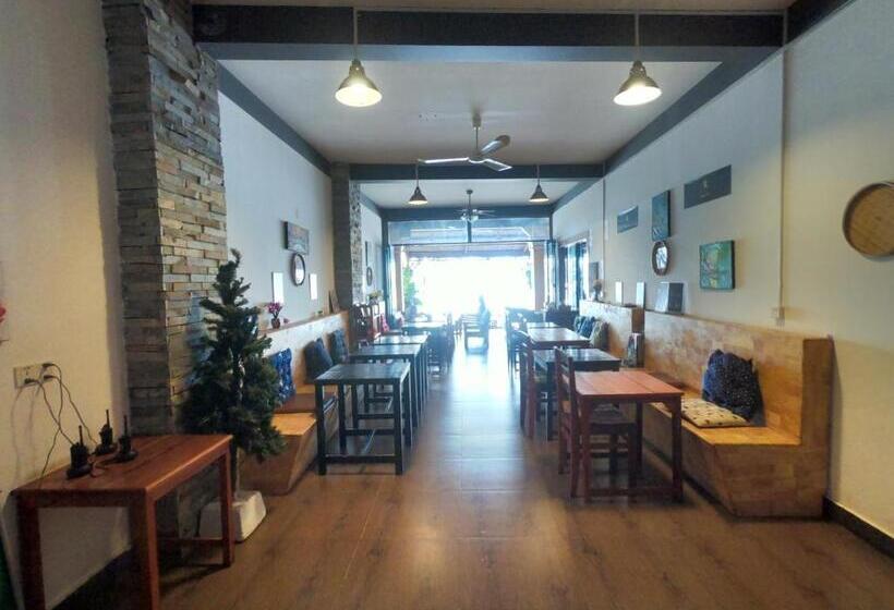 Pensión Good Morning Kampot