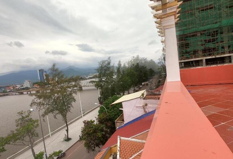 Pensión Good Morning Kampot