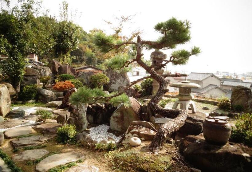 פנסיון Guest House Toranjyo Lit