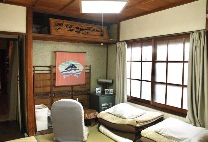 ペンション Guest House Toranjyo Lit